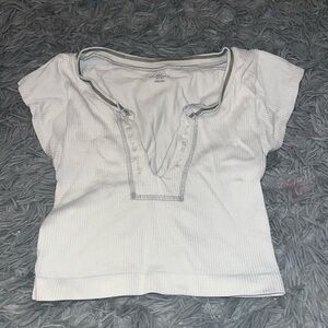 Urban outfitters short sleeve white crop top with gray details
